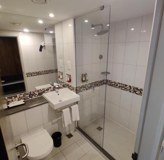 스탠다드 스튜디오 풀장 전망, Fairfield By Marriott Goa Anjuna