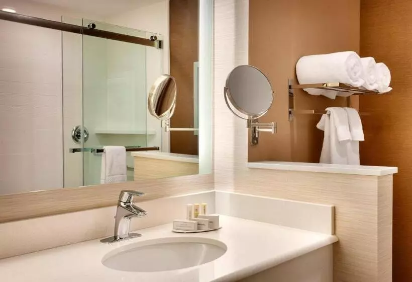 キングサイズベッドのスタンダードルーム, Fairfield Inn & Suites By Marriott Salt Lake City Midvale