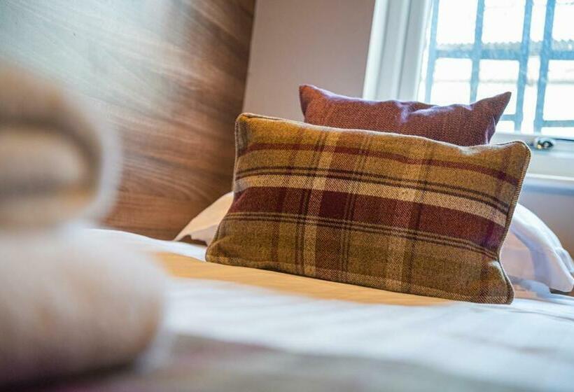 غرفة قياسية فردية, Foundry 34