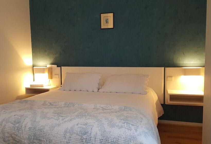 スタンダードルーム, Les Secrets Château Pey La Tour   Logis Hôtels & Restaurant