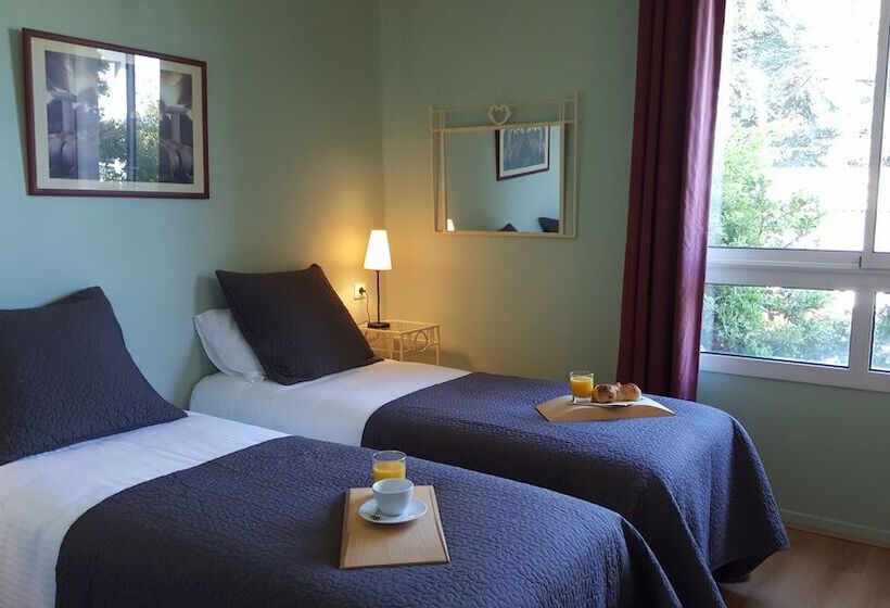 スタンダードルーム, Les Secrets Château Pey La Tour   Logis Hôtels & Restaurant