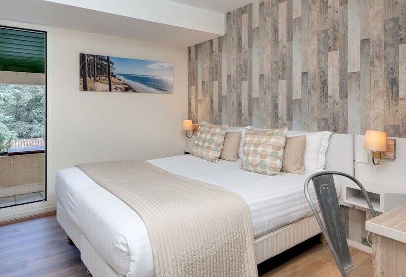 スタンダードルーム, Les Secrets Château Pey La Tour   Logis Hôtels & Restaurant