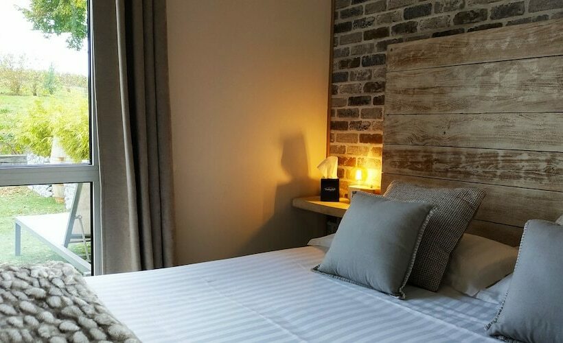 スタンダードルーム, Les Secrets Château Pey La Tour   Logis Hôtels & Restaurant