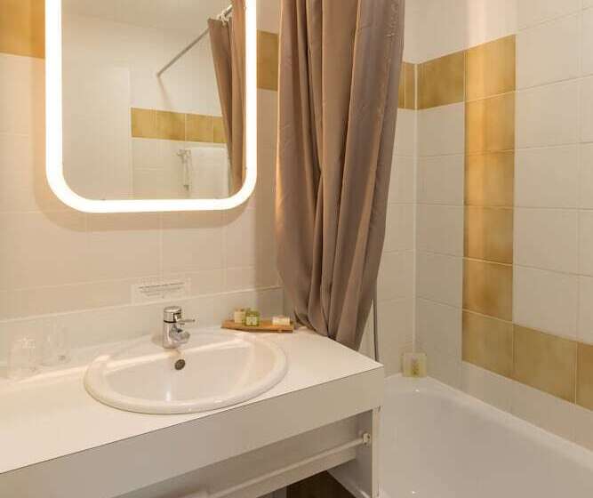 スタンダードルーム, Les Secrets Château Pey La Tour   Logis Hôtels & Restaurant