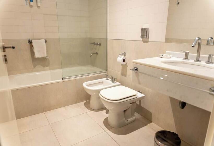 חדר סטנדרט לארבעה, O2 Hotel Mar Del Plata