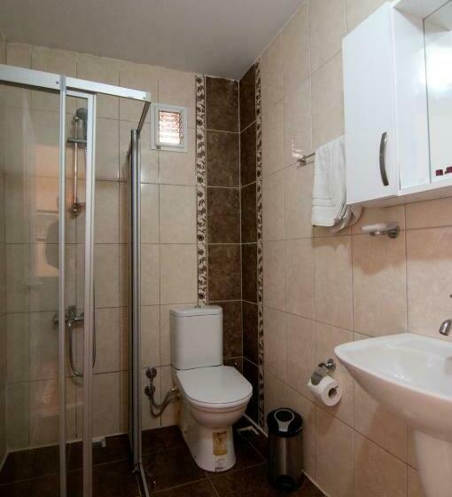 スタンダードルーム, Taksim Trust