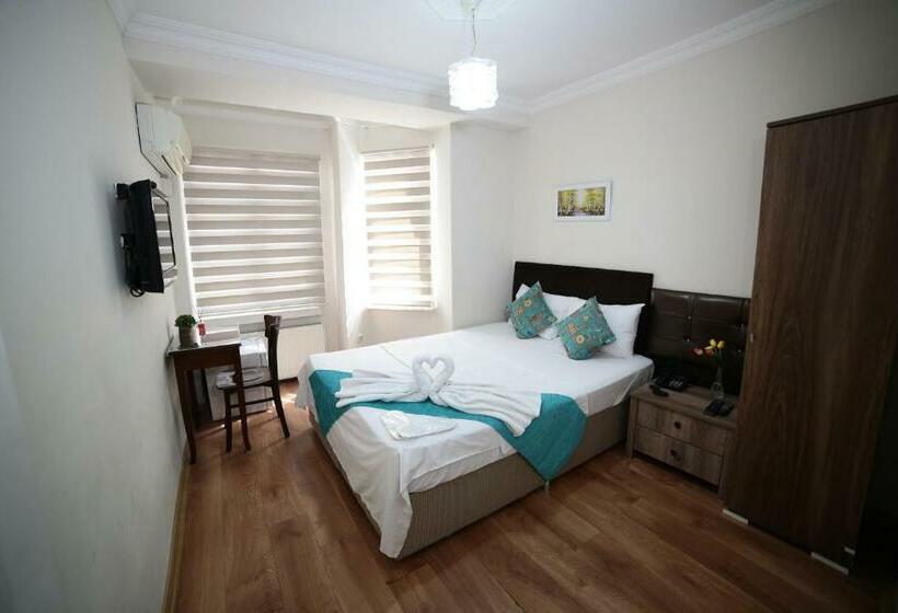 スタンダードルーム, Taksim Trust