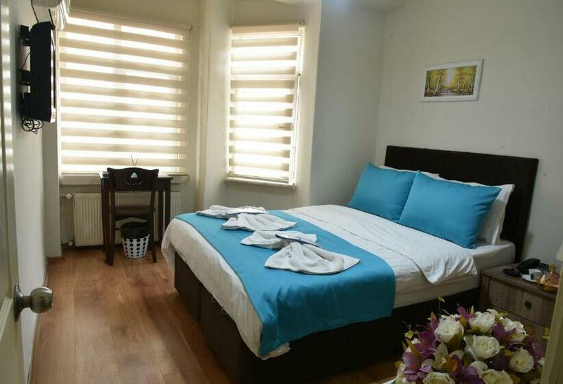 スタンダードルーム, Taksim Trust