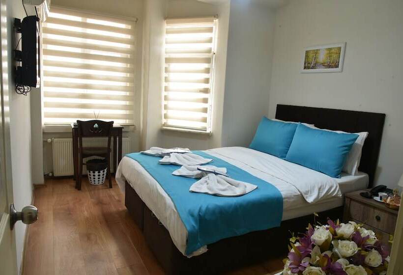 スタンダードルーム, Taksim Trust