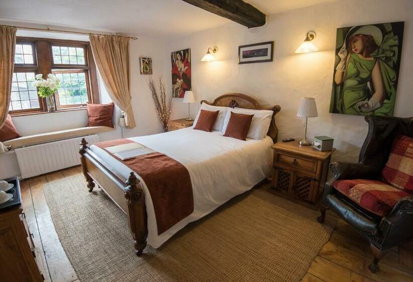 غرفة قياسية, The Dusthole