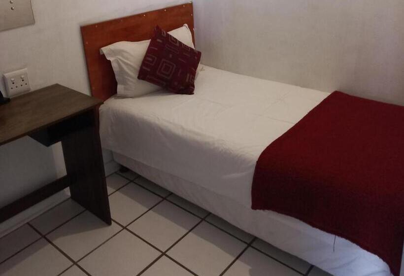 디럭스 패밀리 룸, Bains House