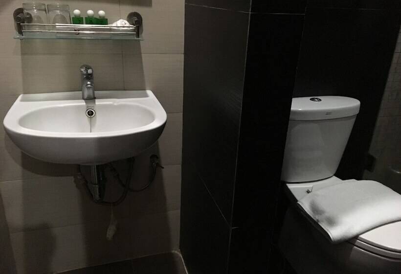 اتاق خانوادگی, Griya Yunika Homestay