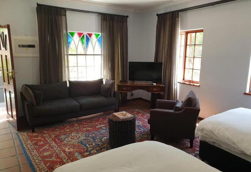 디럭스 룸 킹사이즈 침대, Le Must Residence