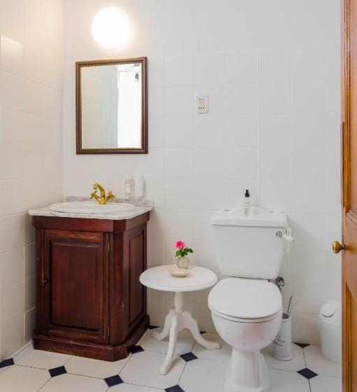 Номер Стандарт, Roosenwijn Guest House