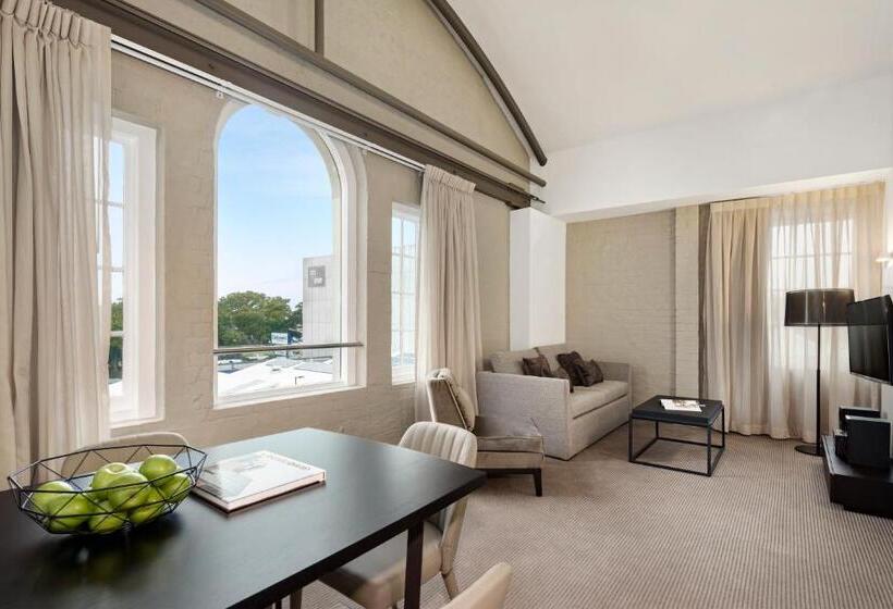 2ベッドルームアパートメント, Quest Newcastle West