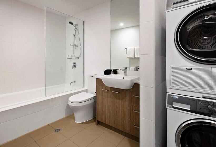 2ベッドルームアパートメント, Quest Newcastle West