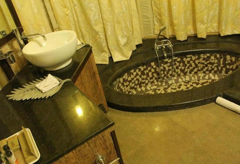 Deluxe Tent, Tathastu Resort Pench  Luxury Wildlife Resort