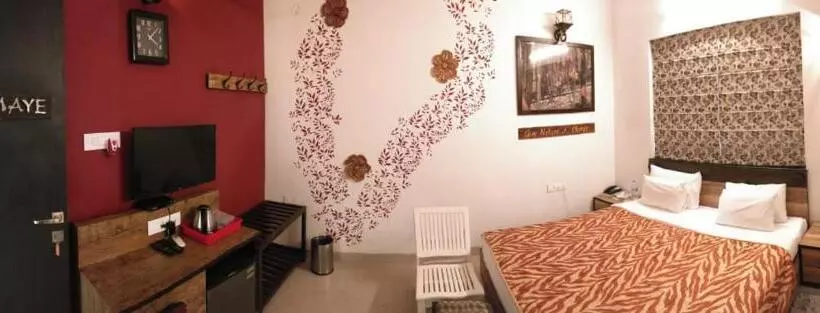 コンフォートトリプルルーム, Tathastu Resort Pench  Luxury Wildlife Resort