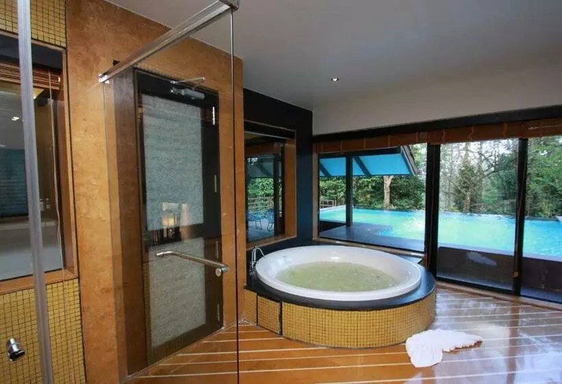 プール付き１ベッドルームヴィラ, The Ibnii   Eco Luxury Resort