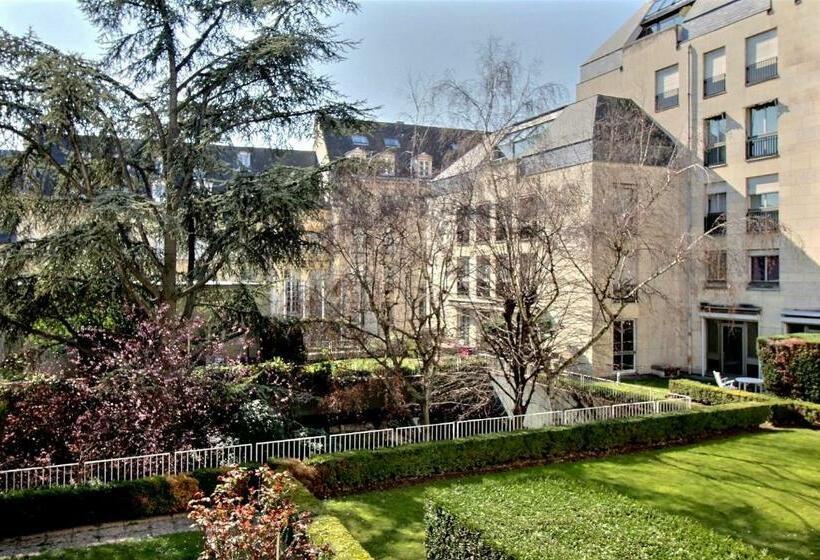 اتاق استاندارد با وان آب گرم, Assia & Nathalie   Luxury B&b Marais
