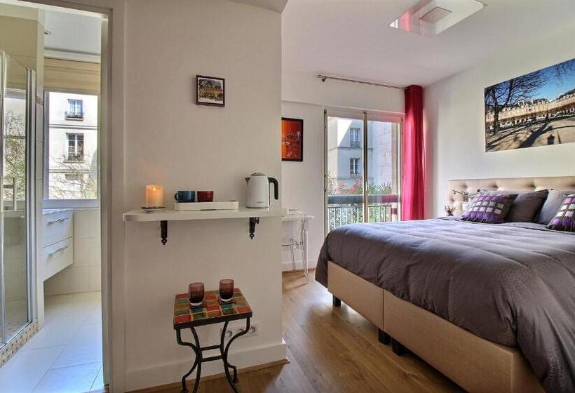 スタンダードルーム, Assia & Nathalie   Luxury B&b Marais