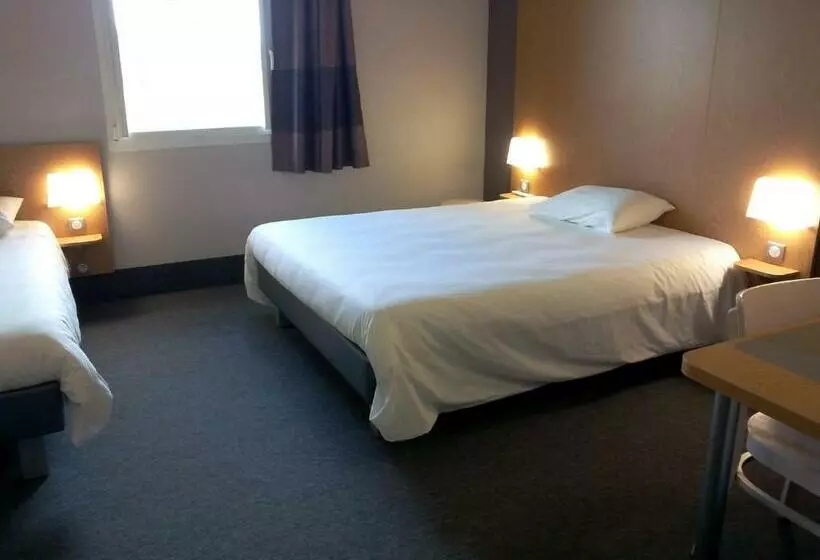 Standard Neljän Hengen Huone, B&b Hotel Clermont Ferrand Nord Riom