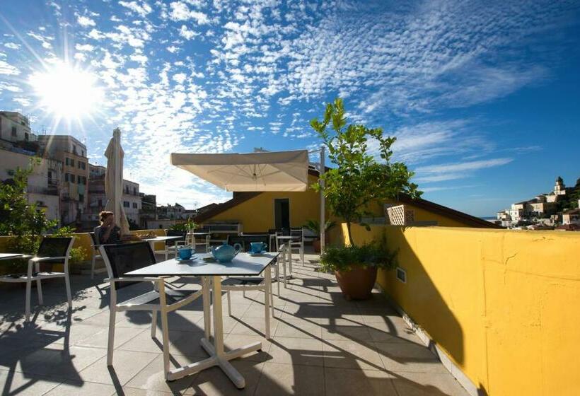 Номер Стандарт с Балконом, Amalfi Luxury House