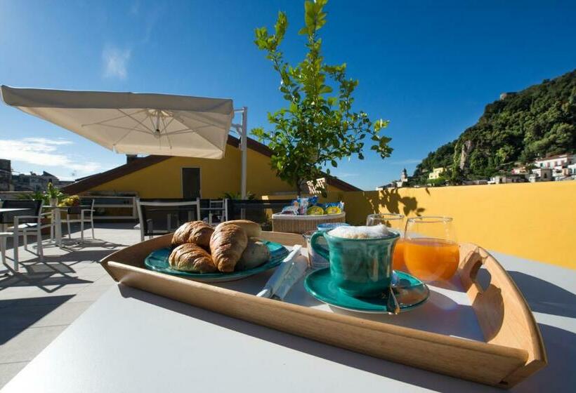 Номер Стандарт с Балконом, Amalfi Luxury House