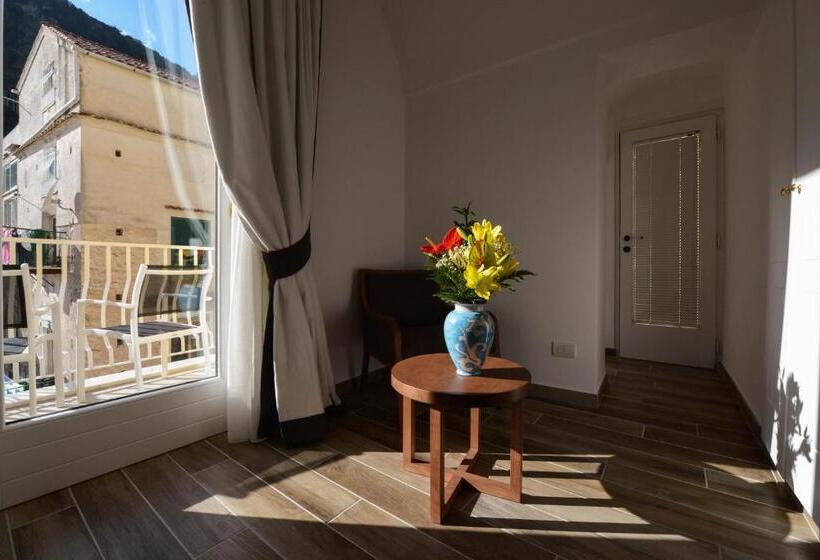 Стандартный Номер Кровать Кинг, Amalfi Luxury House