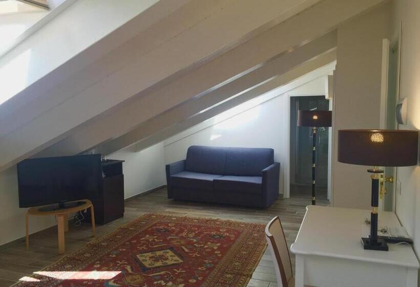 Номер Стандарт Трехместный, Amalfi Luxury House