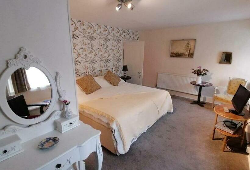 اتاق استاندارد, Anzac Street B+bistro