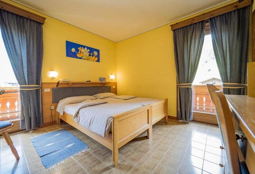 غرفة قياسية, Baita Della Luna