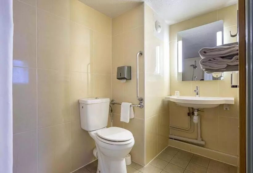 身障者適用スタンダードルーム, B&b Hotel Chartres Le Forum