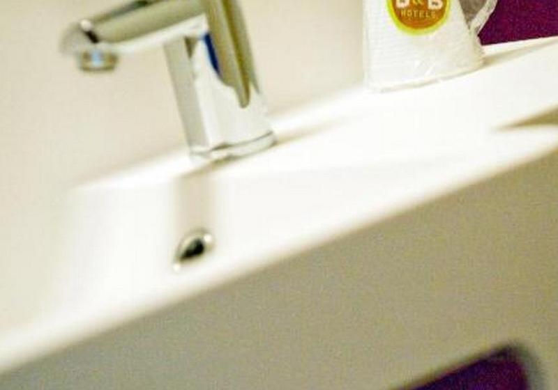 Номер Стандарт, B&b Hotel Clermont Ferrand Nord Riom