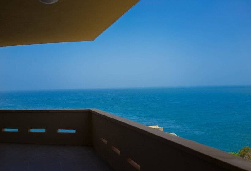 سوییت لوکس, Bintumani