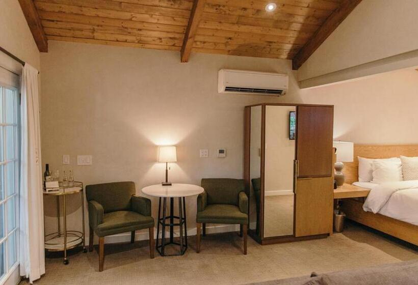 스위트, Calamigos Guest Ranch And Beach Club