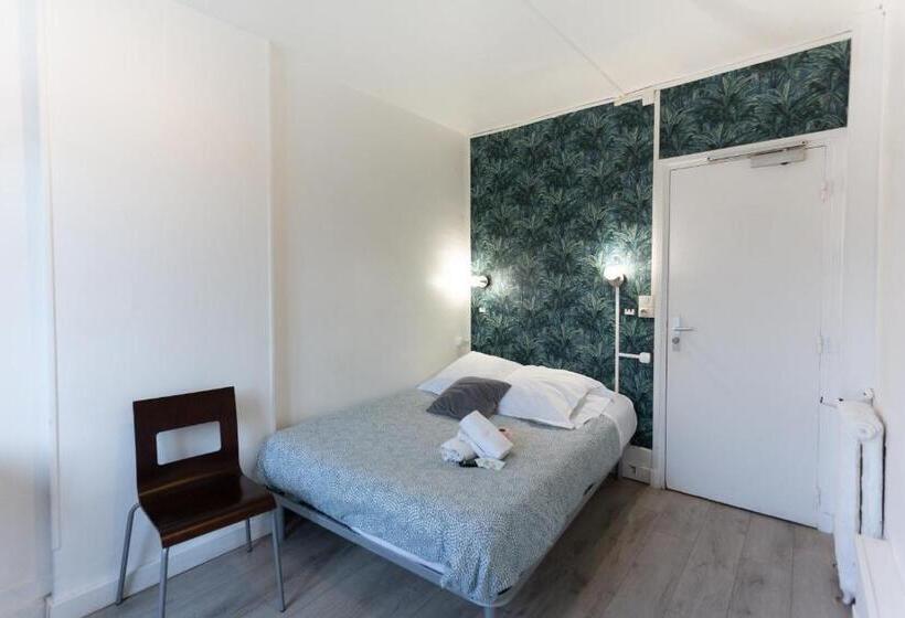 バス共有のスタンダードルーム, Europe Blv