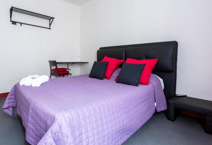 デラックスルーム, Europe Blv