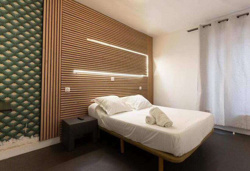 デラックスルーム, Europe Blv