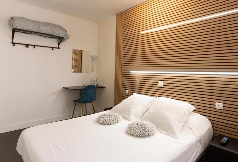 デラックスルーム, Europe Blv