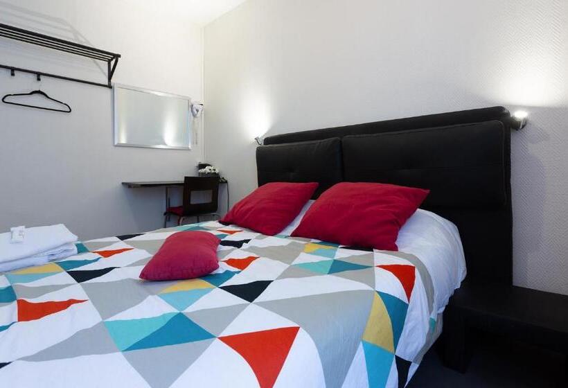 デラックスルーム, Europe Blv