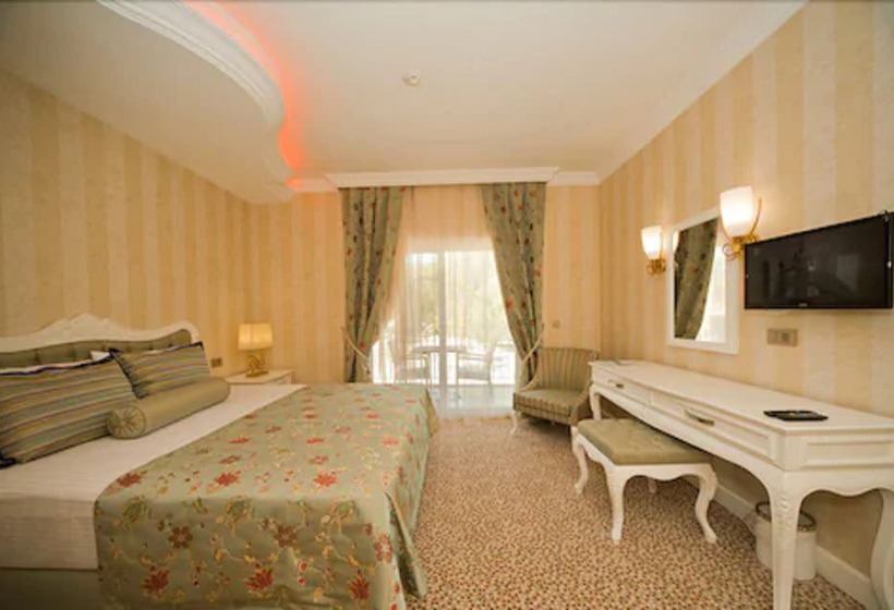 Номер Стандарт, Grand Göcek