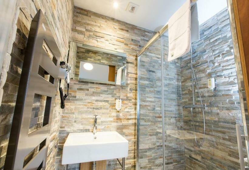 בקתת חדר, Hôtel Spa Marotte