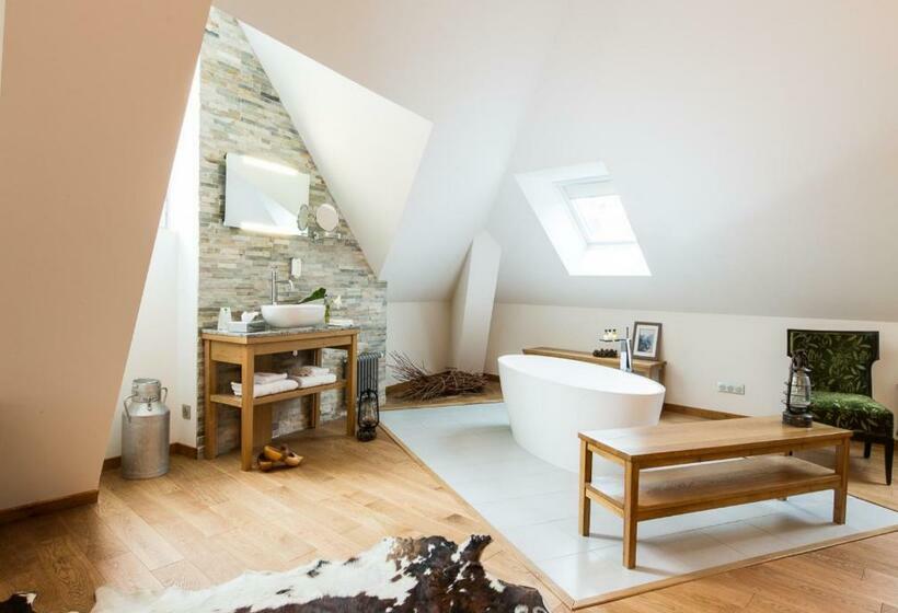 בקתת חדר, Hôtel Spa Marotte