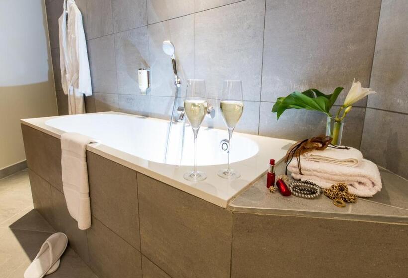 Апартаменты 1 Спальня, Hôtel Spa Marotte