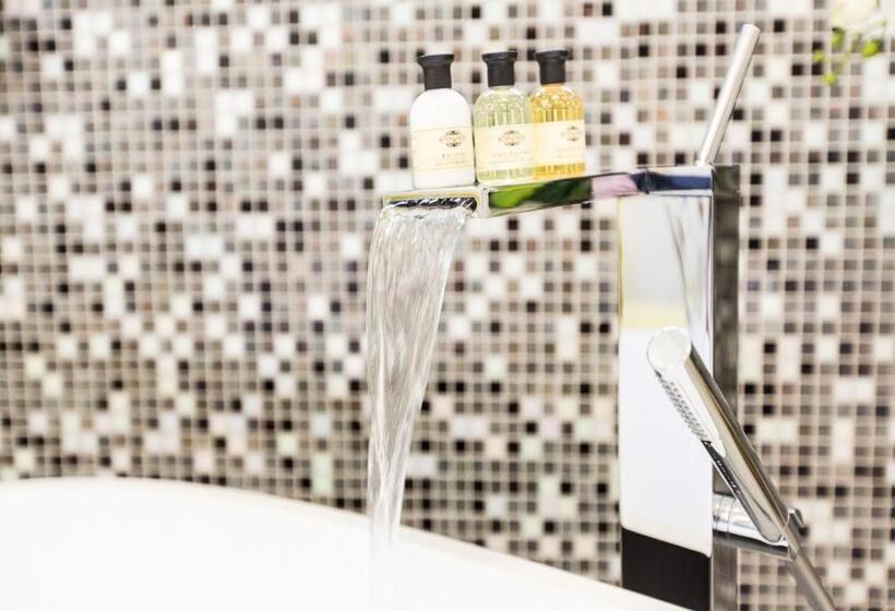 Номер Superior, Hôtel Spa Marotte