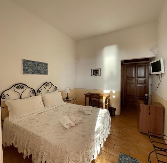 اتاق استاندارد, La Locanda Del Postino