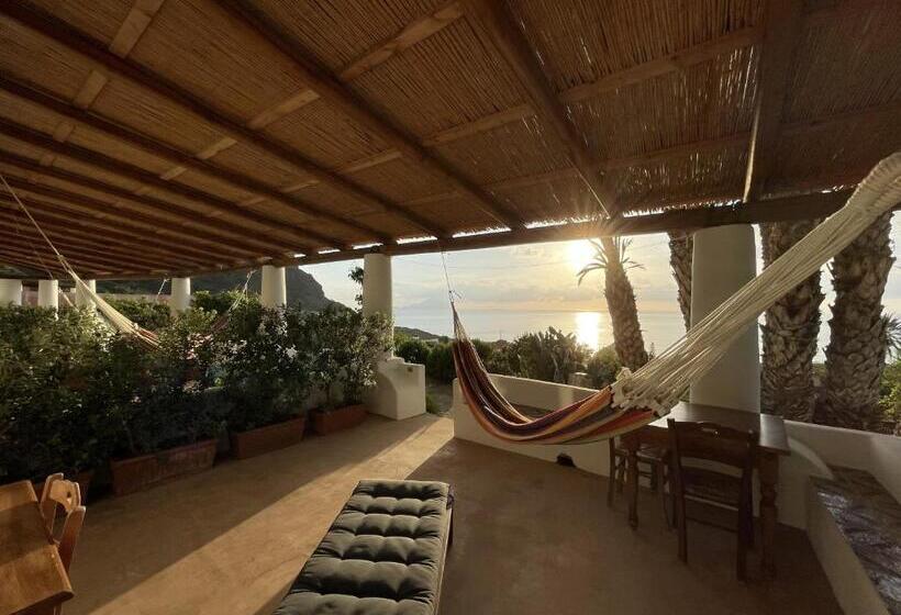 海景豪华三人间, La Locanda Del Postino