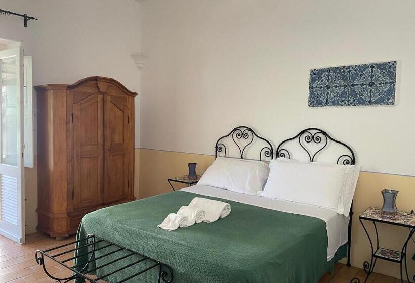 园景标准四人间, La Locanda Del Postino