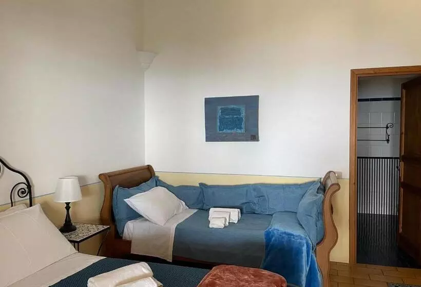 デラックスの4人部屋, La Locanda Del Postino